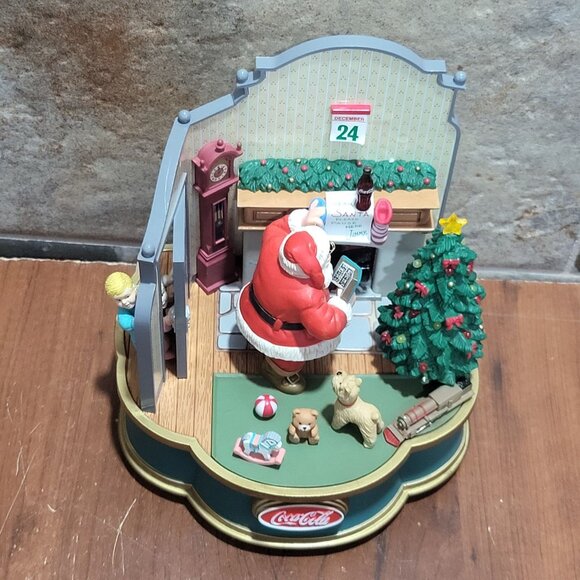 Coca Cola Musical Collection Santa Claus Music Box Lights Up 1993 - Picture 6 of 15